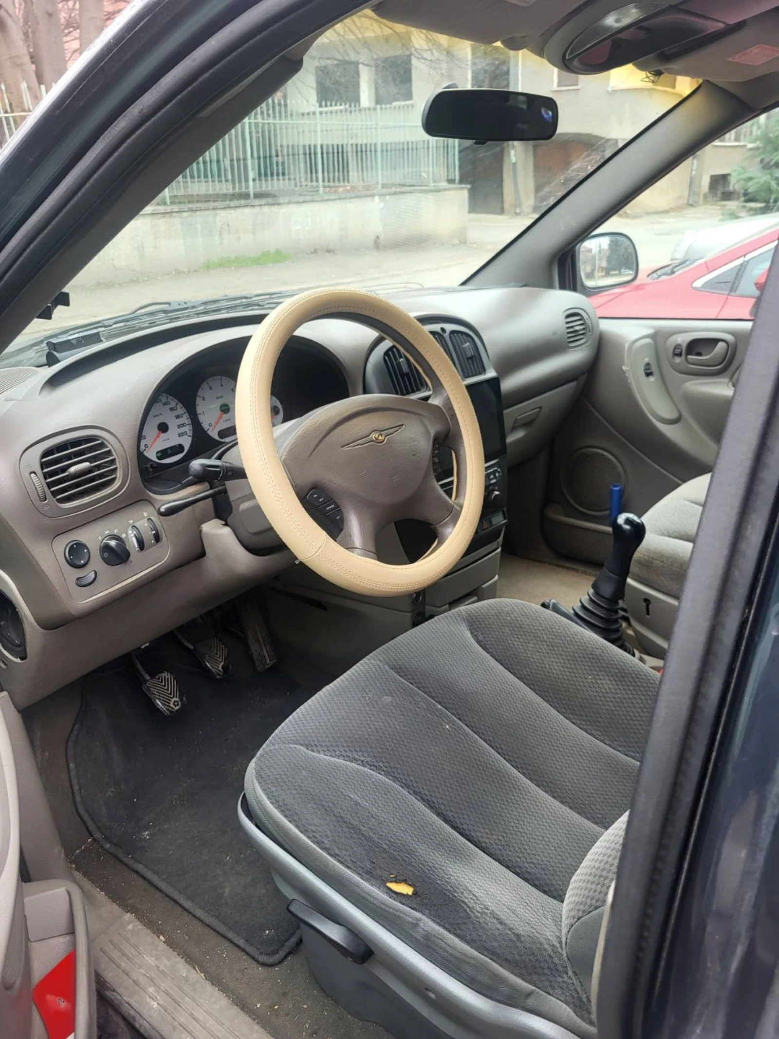 Chrysler Voyager | Mobile.bg � ����������� 7