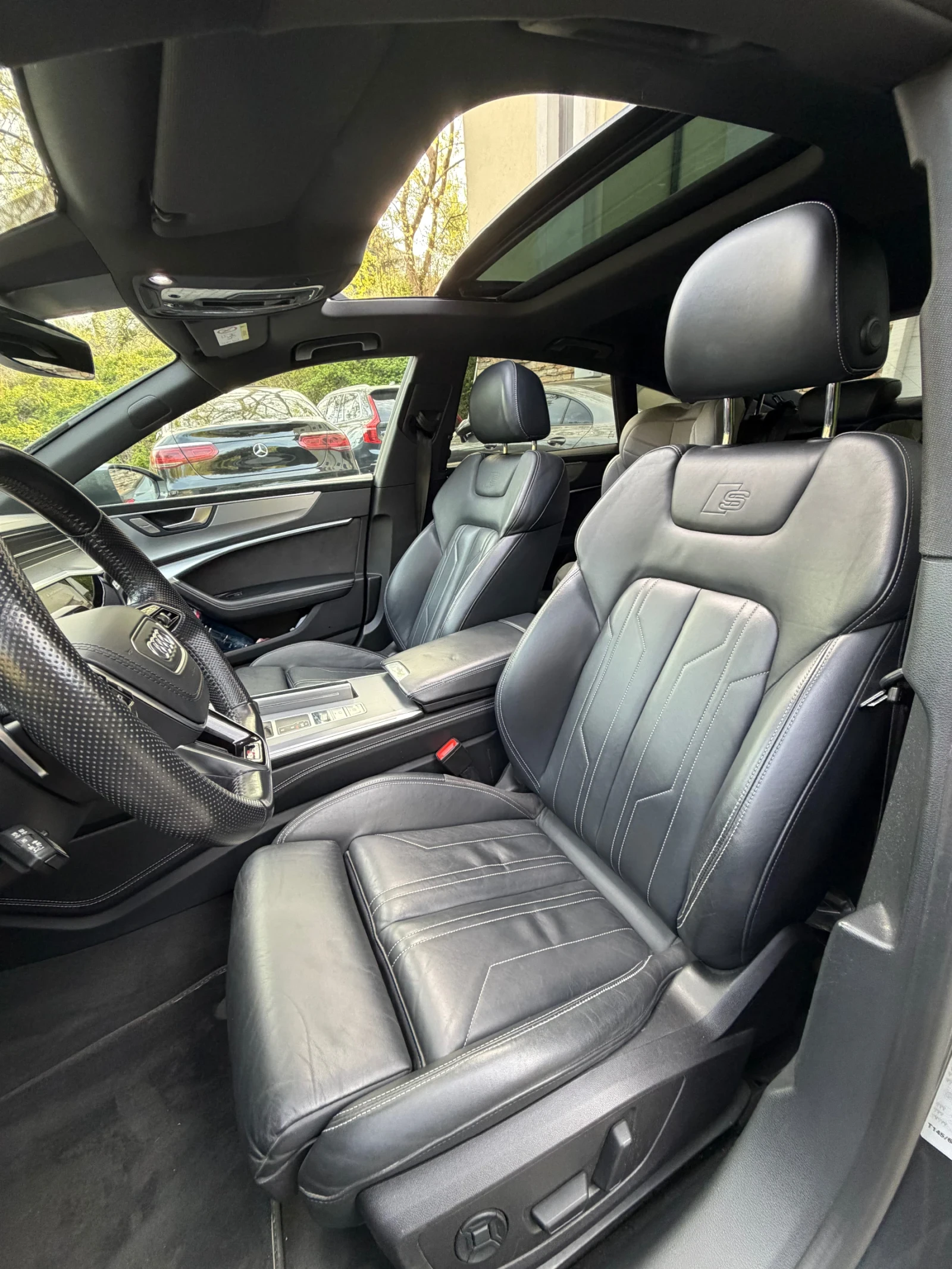 Audi A7 RS7/B&O/360/Pano/Distronic, снимка 8 - Автомобили и джипове - 54372079