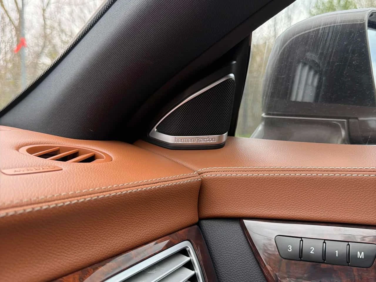 Mercedes-Benz CLS 500 /360/DISTRONIC/ОБДУХВАНЕ , снимка 15 - Автомобили и джипове - 54562977