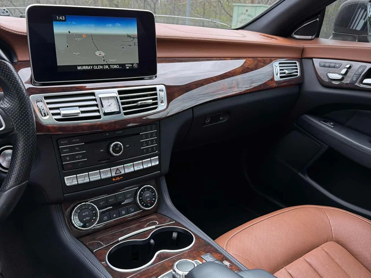Mercedes-Benz CLS 500 /360/DISTRONIC/ОБДУХВАНЕ , снимка 9 - Автомобили и джипове - 54562977
