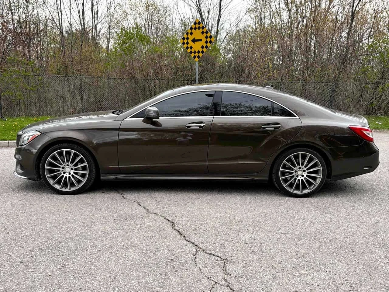 Mercedes-Benz CLS 500 /360/DISTRONIC/ОБДУХВАНЕ , снимка 2 - Автомобили и джипове - 54562977