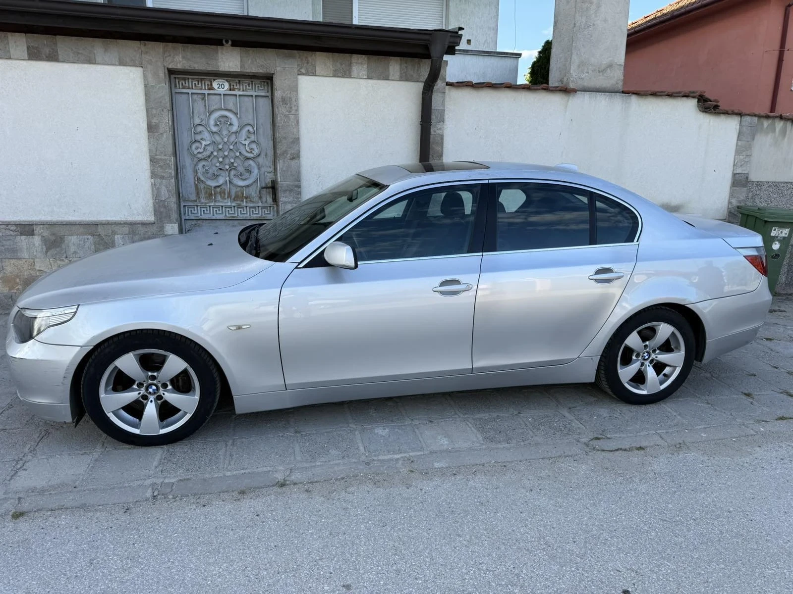 BMW 530, снимка 3 - Автомобили и джипове - 54608257