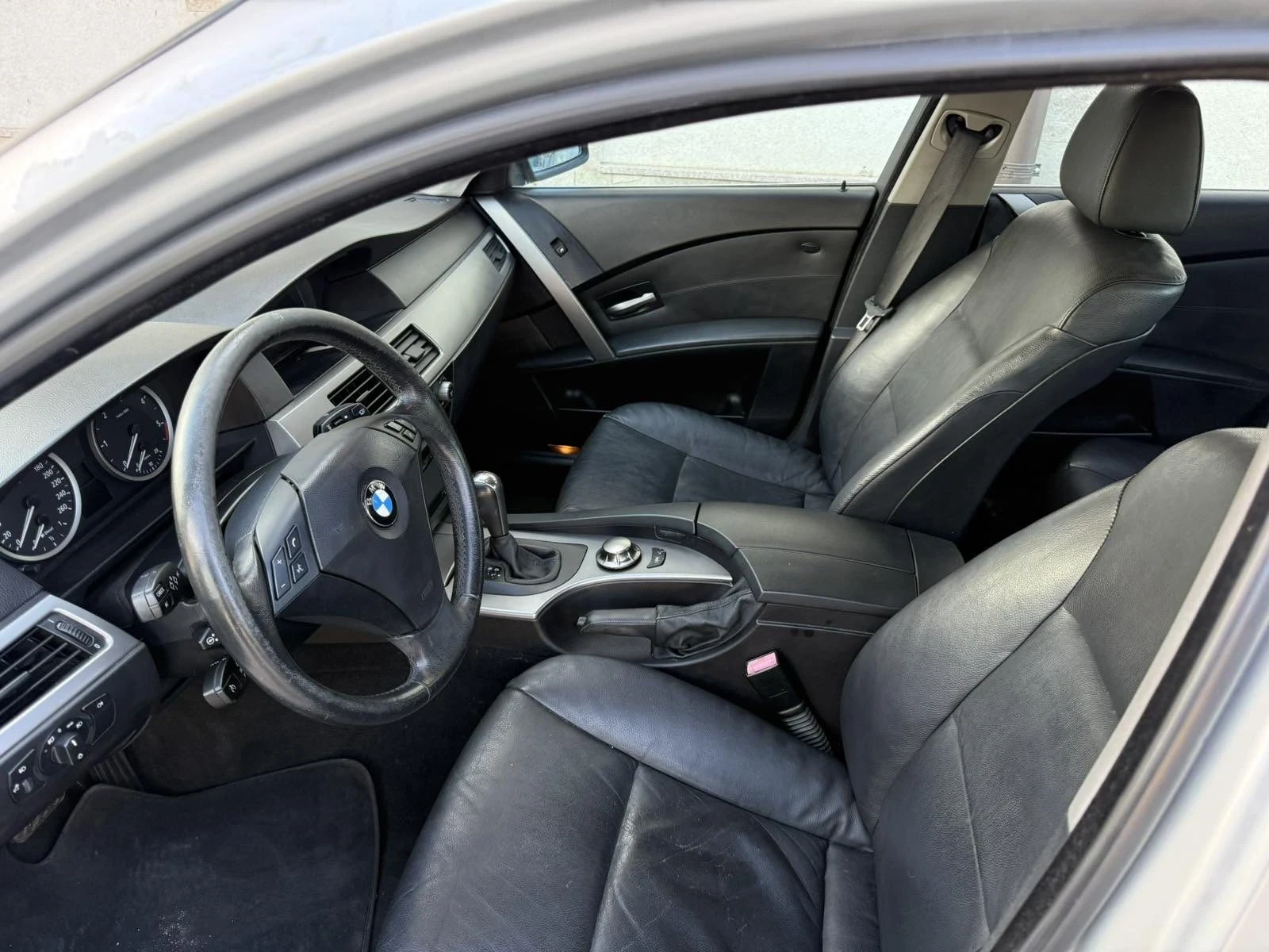 BMW 530, снимка 6 - Автомобили и джипове - 54608257