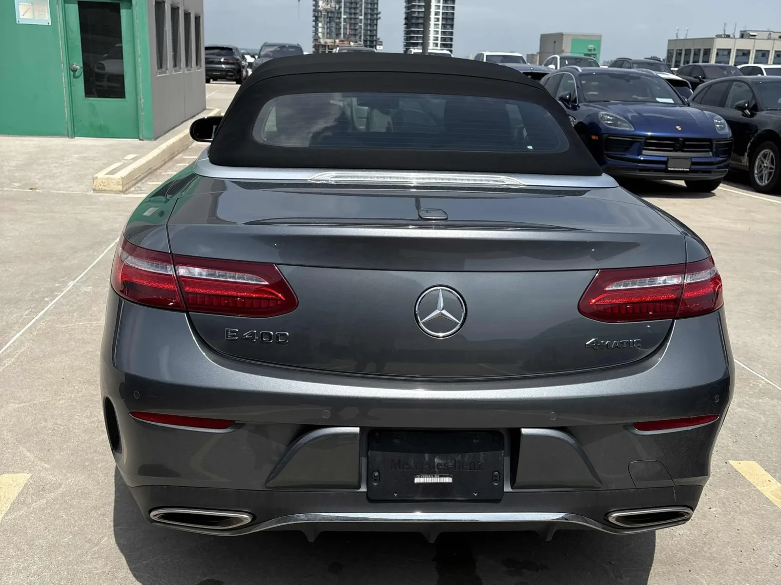 Mercedes-Benz E 400 * CARFAX * АВТО КРЕДИТ * , снимка 5 - Автомобили и джипове - 54882797