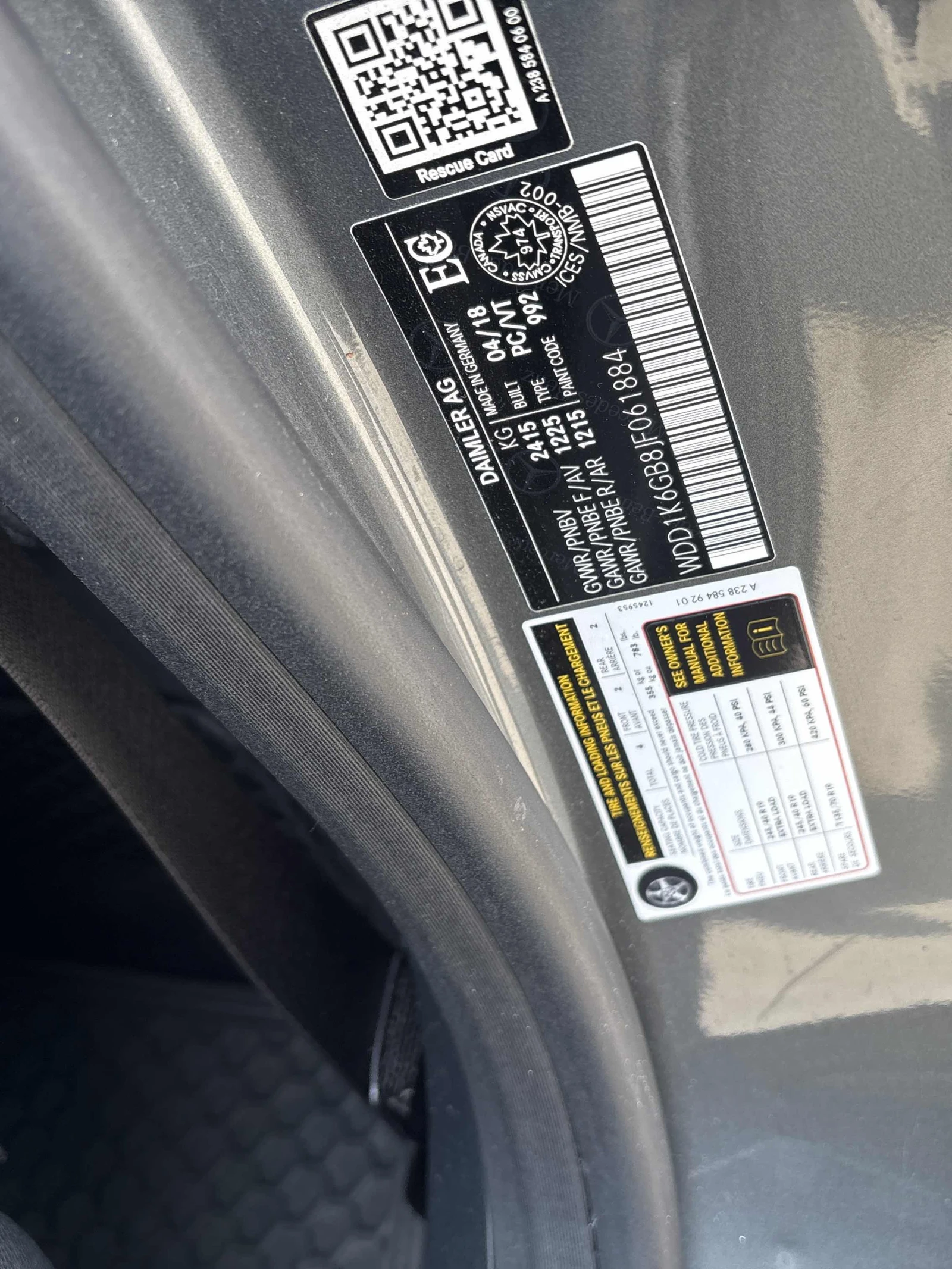 Mercedes-Benz E 400 * CARFAX * АВТО КРЕДИТ * , снимка 9 - Автомобили и джипове - 54882797