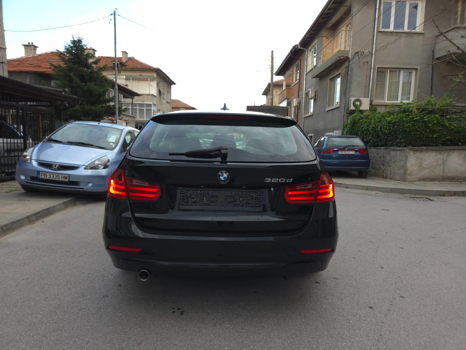 BMW 320 d Sport , снимка 9 - Автомобили и джипове - 54933816