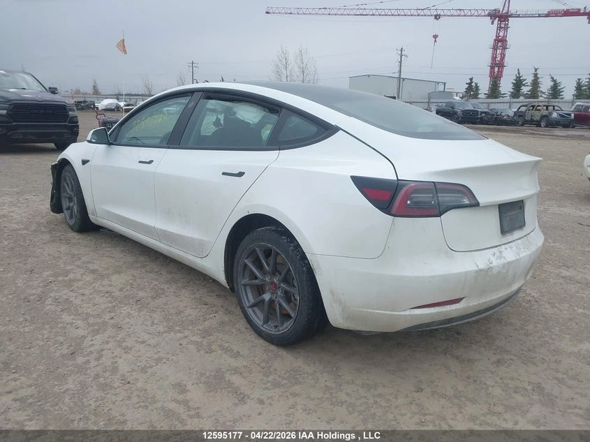 Tesla Model 3 Facelift 4x4 LR Термопомпа, снимка 4 - Автомобили и джипове - 54965538