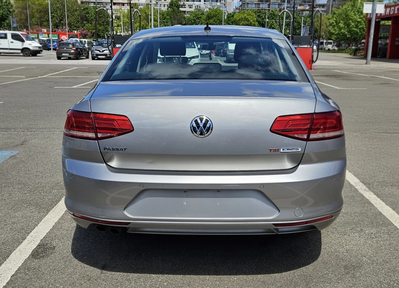 VW Passat, снимка 5 - Автомобили и джипове - 55405849