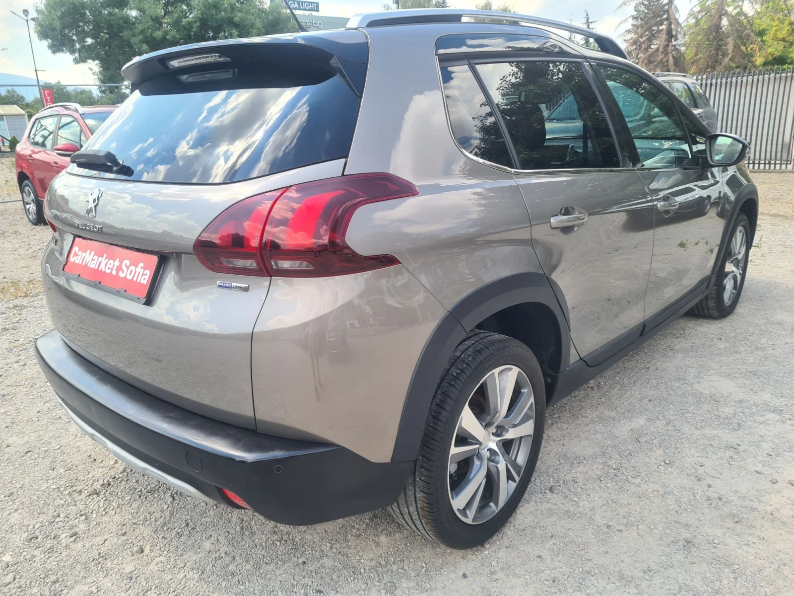 Peugeot 2008 1.2i 110p.s CROSSWAY / EVRO 6B , снимка 5 - Автомобили и джипове - 55630151