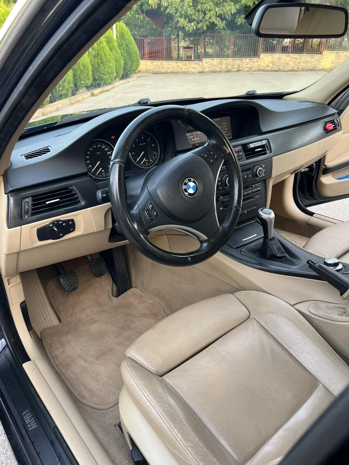 BMW 330 E90 330Xi, снимка 8 - Автомобили и джипове - 55892492