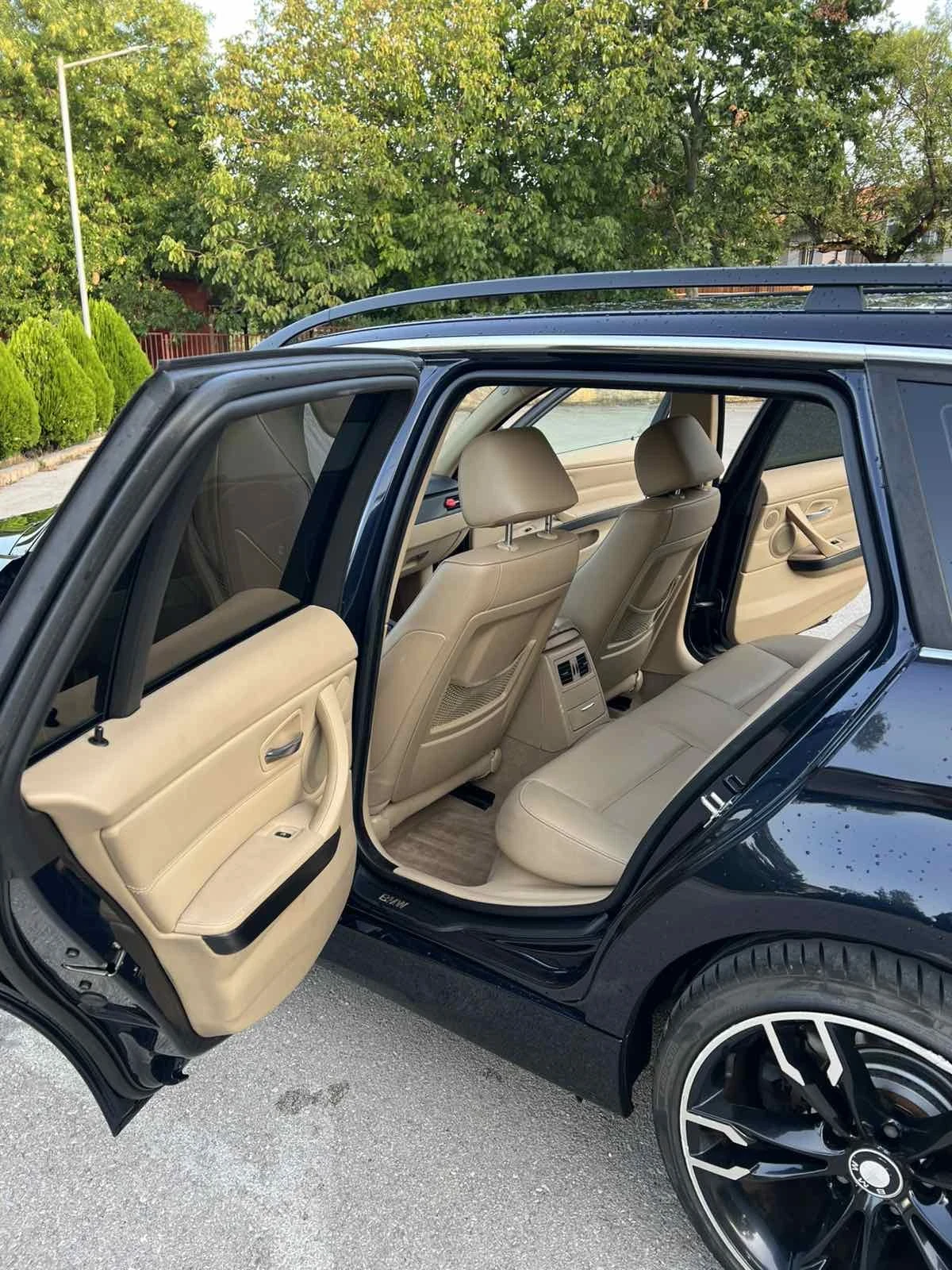 BMW 330 E90 330Xi, снимка 9 - Автомобили и джипове - 55892492
