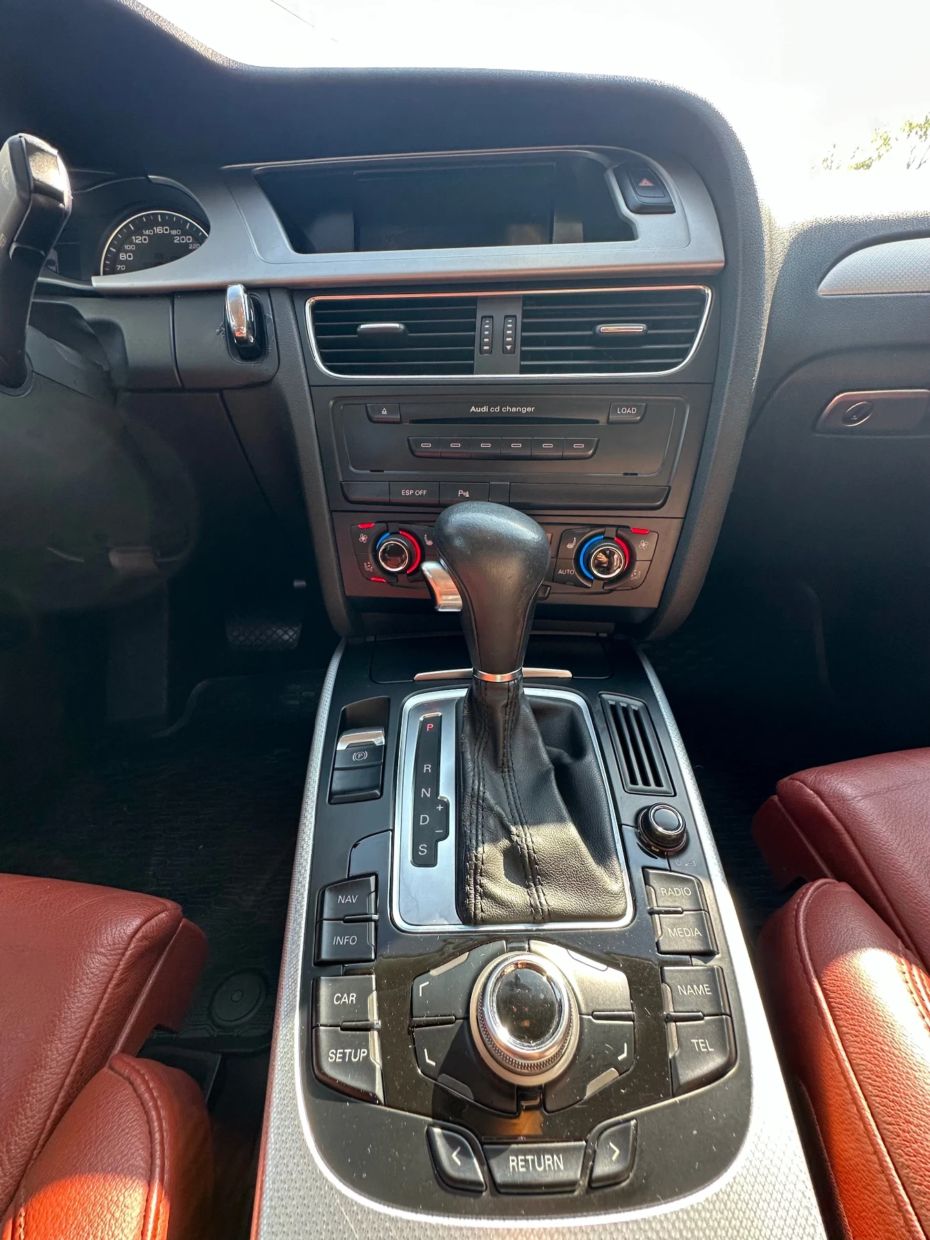 Audi A4 2.7 tdi Bang &Ulufsen, снимка 13 - Автомобили и джипове - 55985302