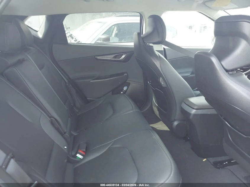 Kia EV6 Wind RWD, снимка 8 - Автомобили и джипове - 56405812