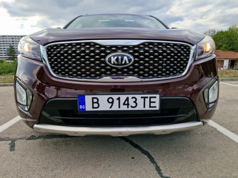 Kia Sorento 3.3 SX V6 AWD, снимка 2 - Автомобили и джипове - 47260371