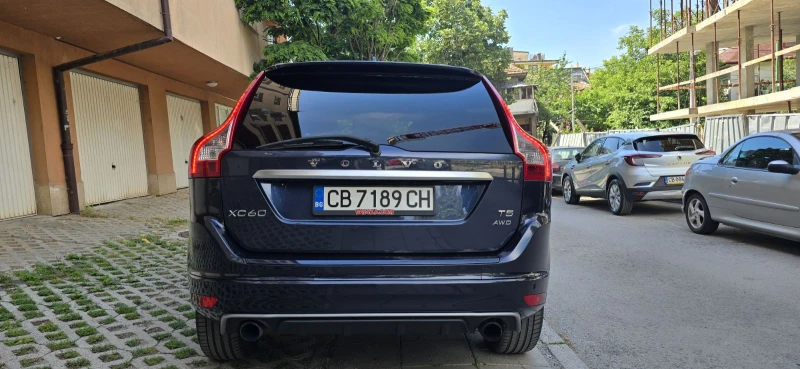 Volvo XC60 2.5, снимка 4 - Автомобили и джипове - 49439682