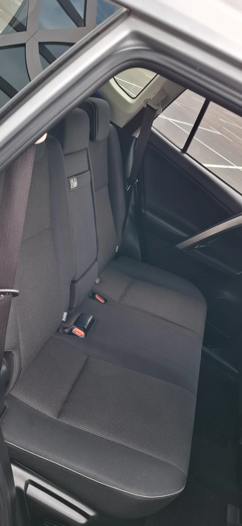 Toyota Rav4 2.5  Bensin Hybrid Navi Камера Swiss, снимка 12 - Автомобили и джипове - 51554120