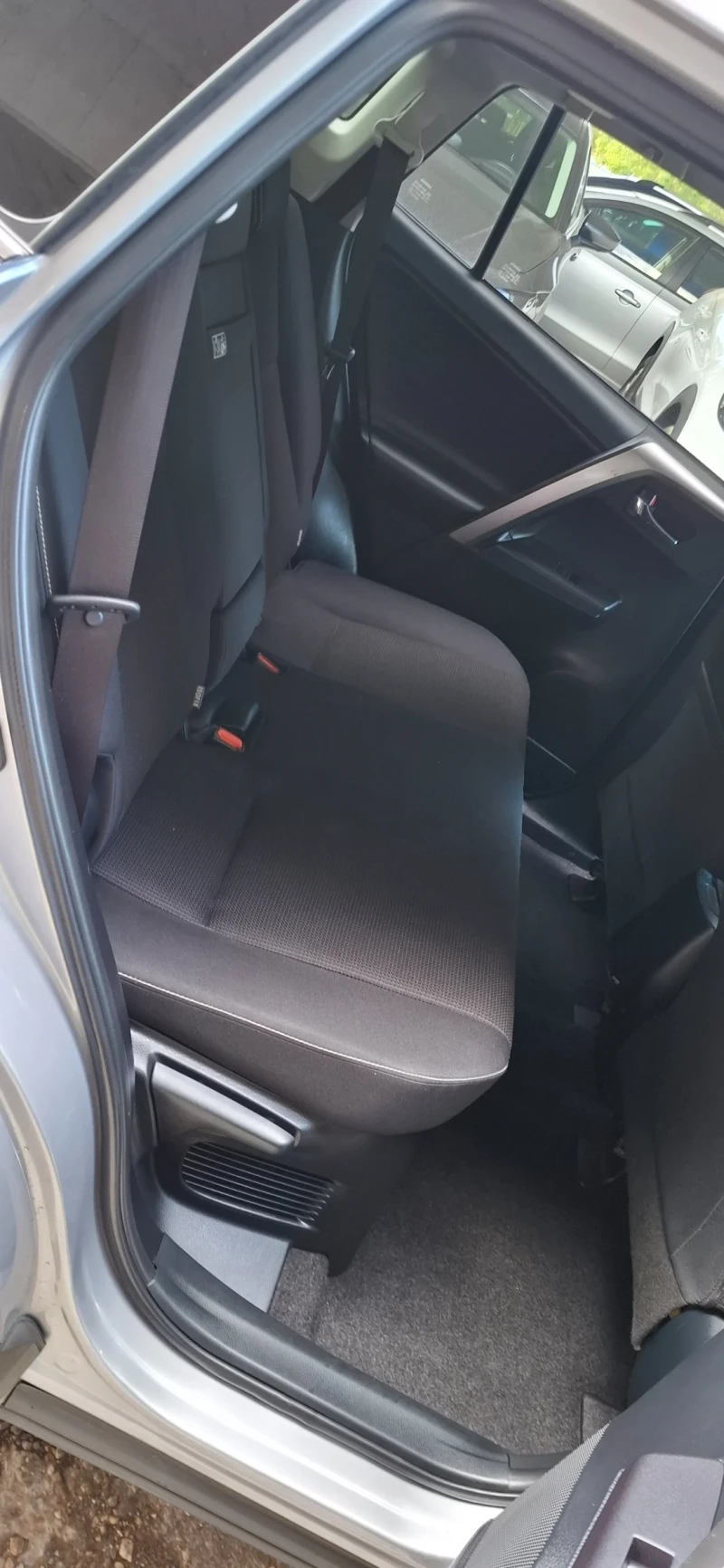 Toyota Rav4 2.5  Bensin Hybrid Navi Камера Swiss, снимка 14 - Автомобили и джипове - 51554120