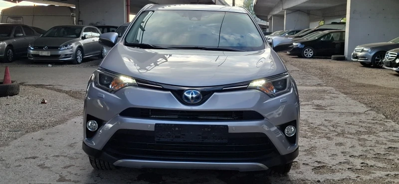 Toyota Rav4 2.5  Bensin Hybrid Navi Камера Swiss, снимка 3 - Автомобили и джипове - 51554120