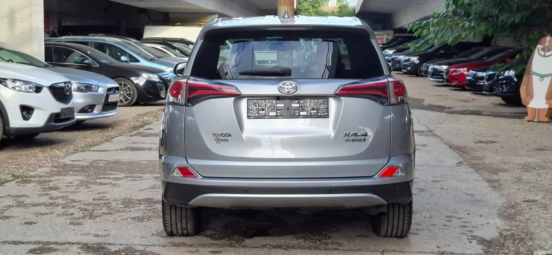 Toyota Rav4 2.5  Bensin Hybrid Navi Камера Swiss, снимка 6 - Автомобили и джипове - 51554120