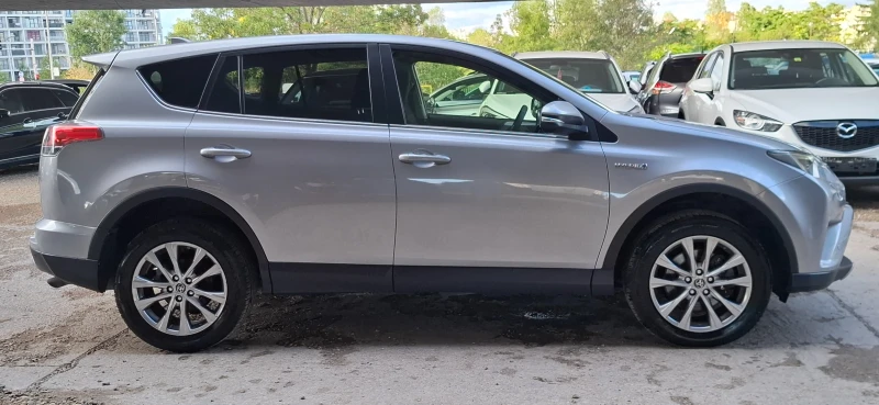 Toyota Rav4 2.5  Bensin Hybrid Navi Камера Swiss, снимка 5 - Автомобили и джипове - 51554120
