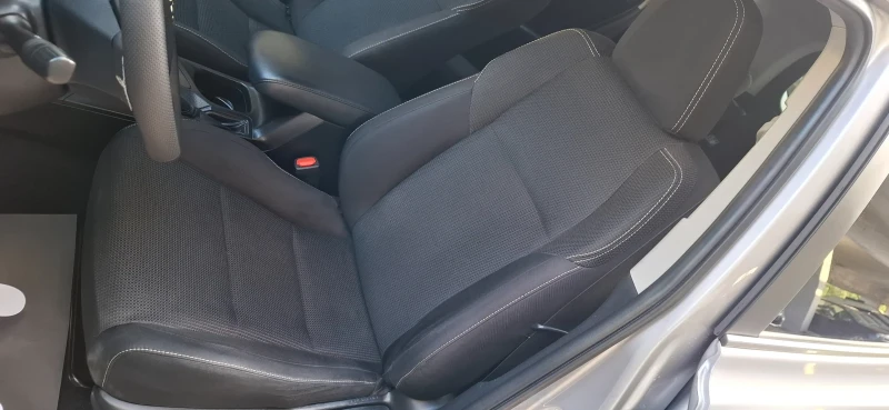 Toyota Rav4 2.5  Bensin Hybrid Navi Камера Swiss, снимка 10 - Автомобили и джипове - 51554120