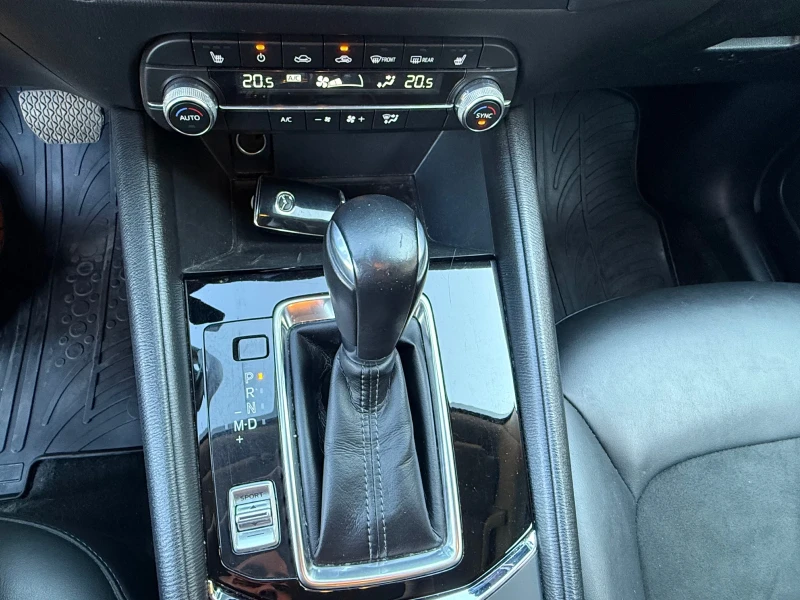 Mazda CX-5 Face* 2.5 SKYactivG* AWD* LineAssist* М.Точка* ПОД, снимка 14 - Автомобили и джипове - 51735451