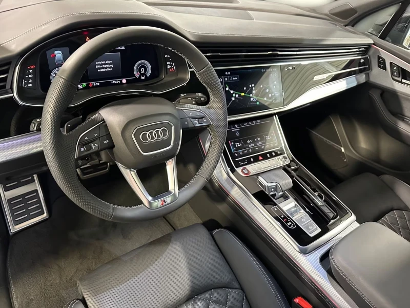 Audi SQ7  QUATTRO 7 SITZE+ HD MATRIX, снимка 4 - Автомобили и джипове - 52040137