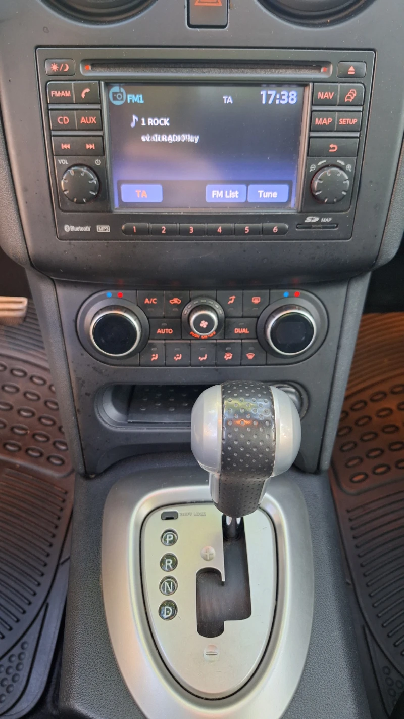 Nissan Qashqai Qashqai+ 2 Tekna, снимка 6 - Автомобили и джипове - 52407742