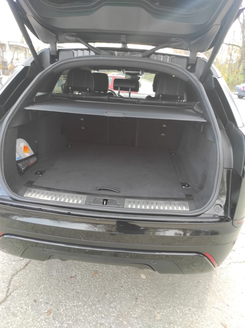 Land Rover Range Rover Velar, снимка 14 - Автомобили и джипове - 52729059