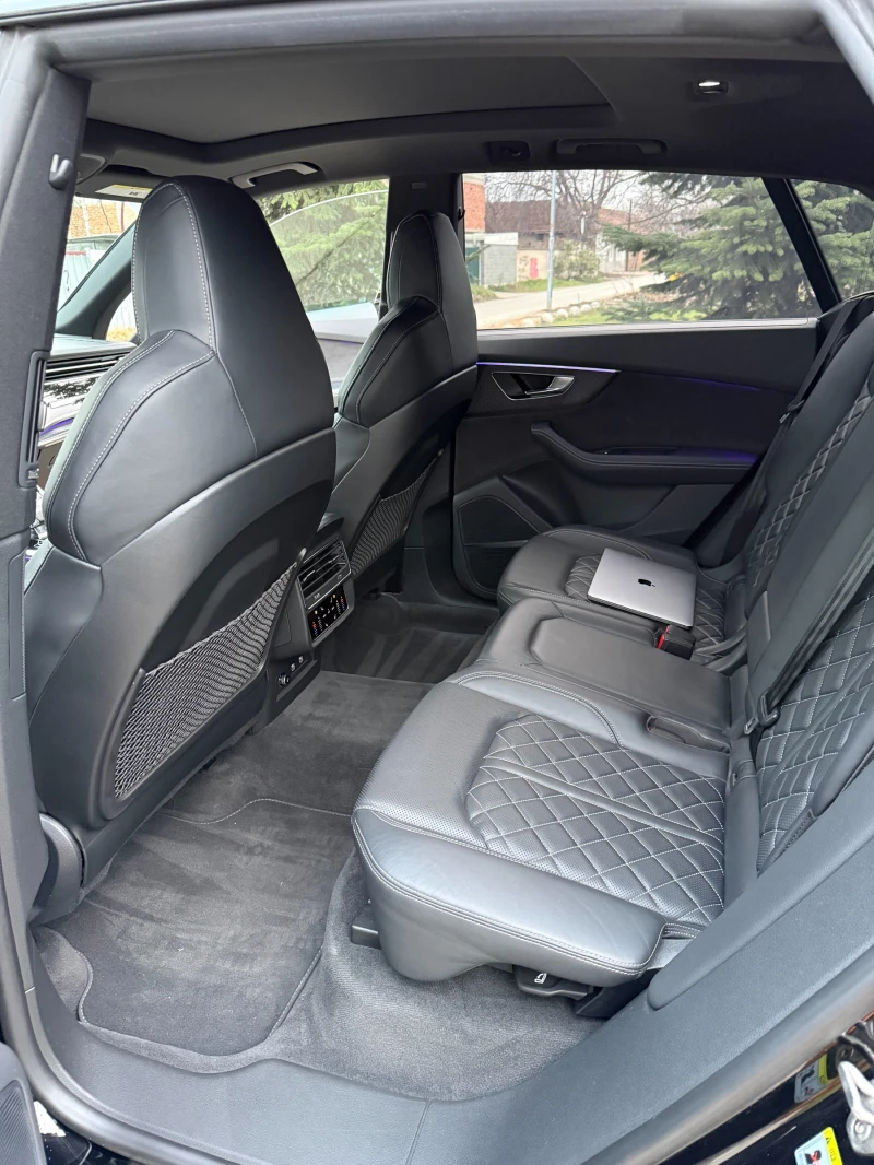 Audi SQ8 BLACK OPTICS, 22'' , Bang&Olufsen, PANO, 3, снимка 8 - Автомобили и джипове - 52863657