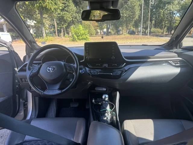 Toyota C-HR Toyota C-HR 1.8 Classy Facelift, JBL, ���� | Mobile.bg � ����������� 11