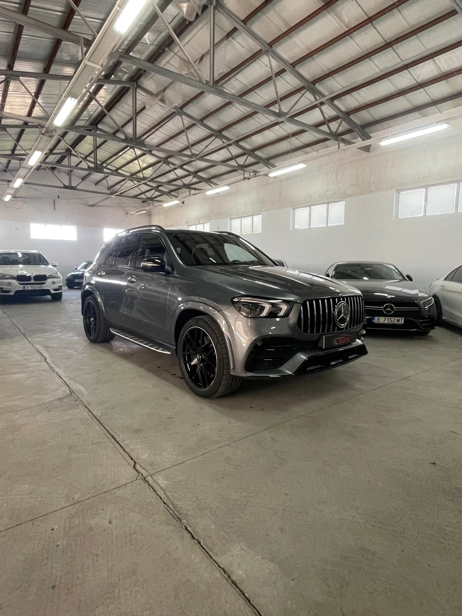 Mercedes-Benz GLE 450 AMG 6.3Face/Панор/head-up/обдух/дистр/теглич/360/ФУЛЛ! - изображение 3