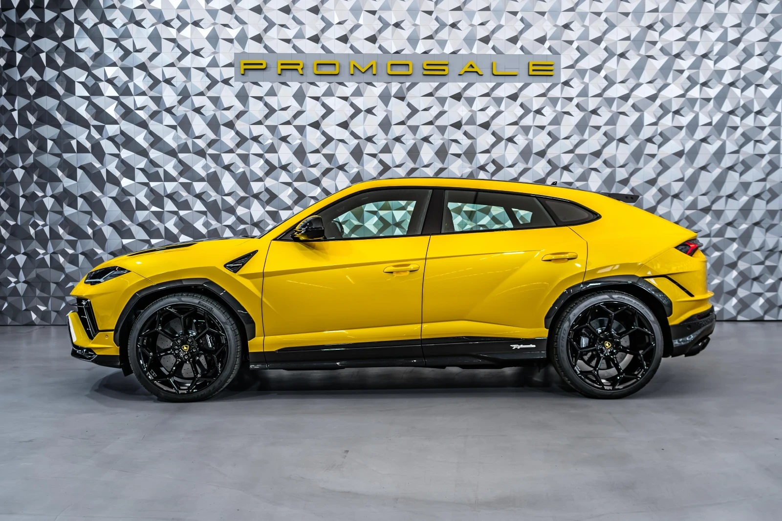 Lamborghini Urus Performante* Carbon* B&O* 360* Лизинг - изображение 3
