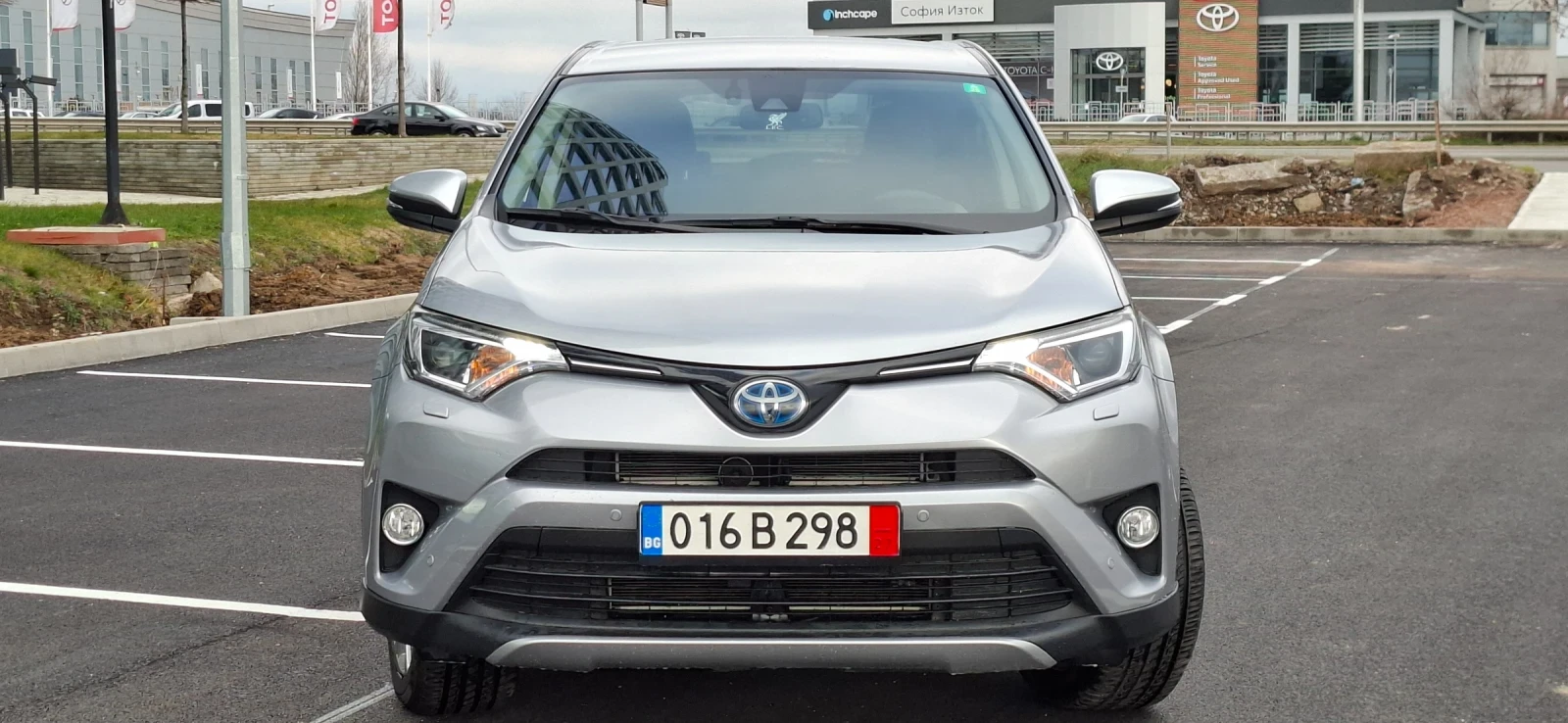 Toyota Rav4 2.5  Bensin Hybrid Navi ������ Swiss | Mobile.bg � ����������� 2