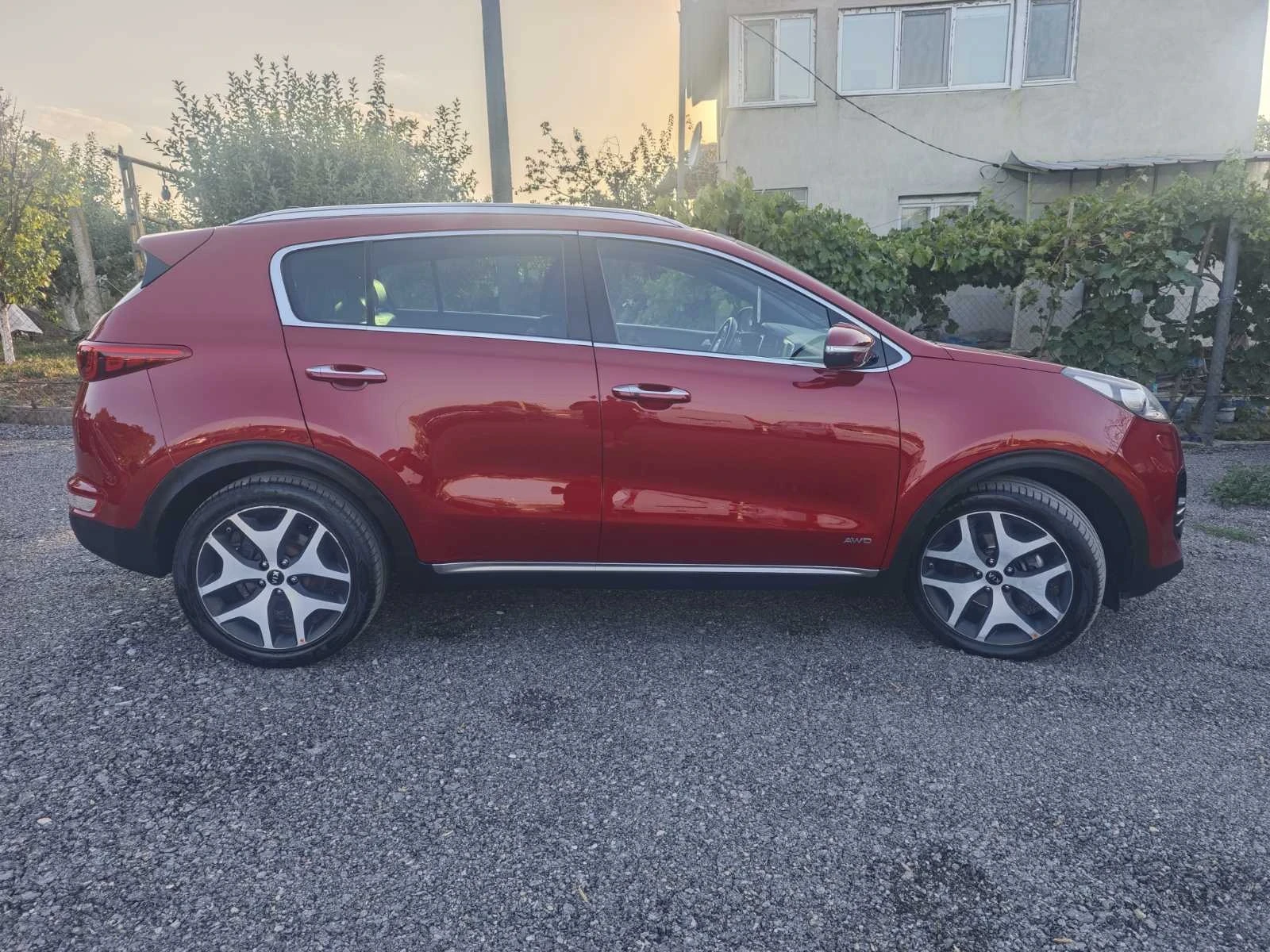 Kia Sportage GT line - изображение 4