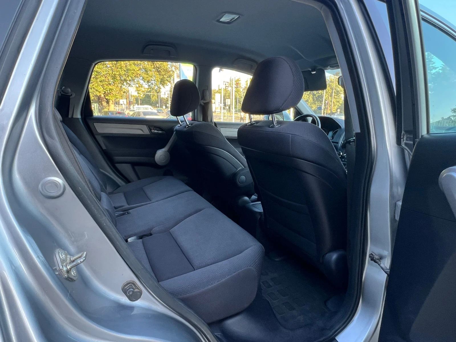 Honda Cr-v 2.0 - изображение 8