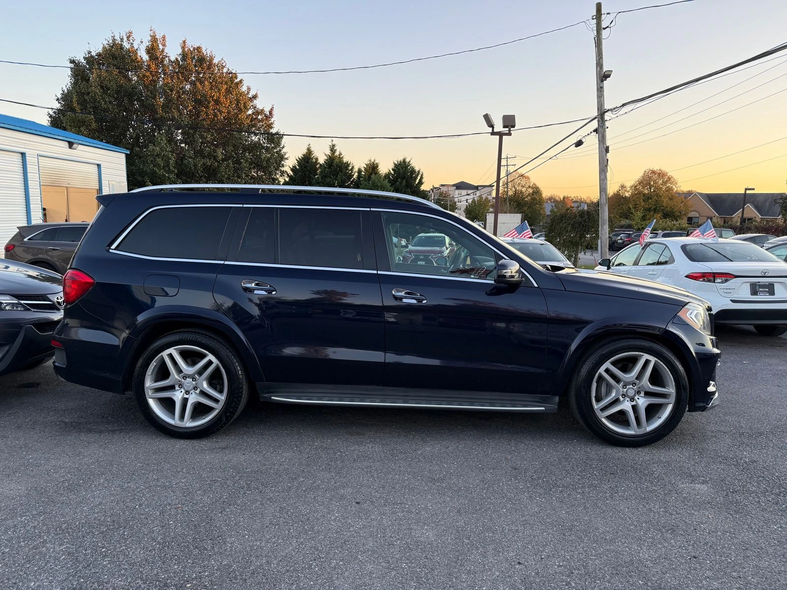 Mercedes-Benz GL 550 MERCEDES BENZ GL 550 4MAТIC | ТОП ОФЕРТА | НАЛИЧЕН - изображение 3