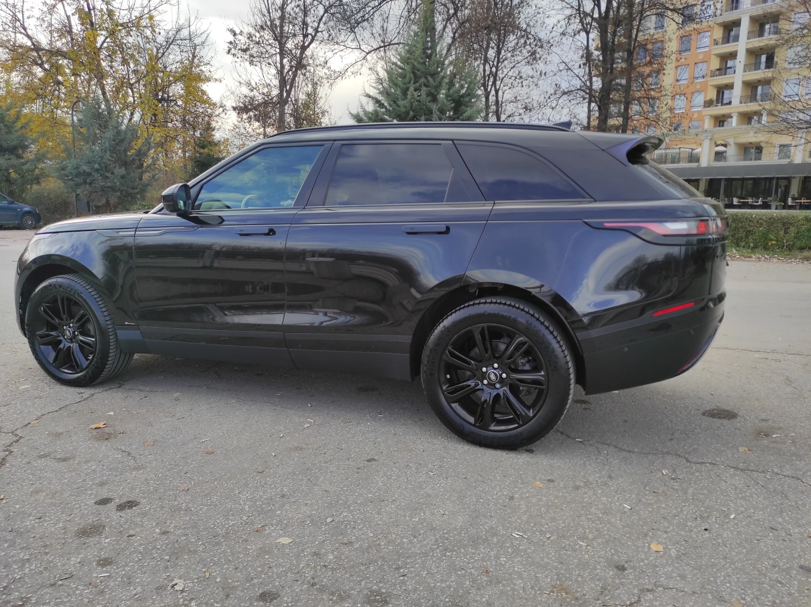 Land Rover Range Rover Velar  - изображение 8