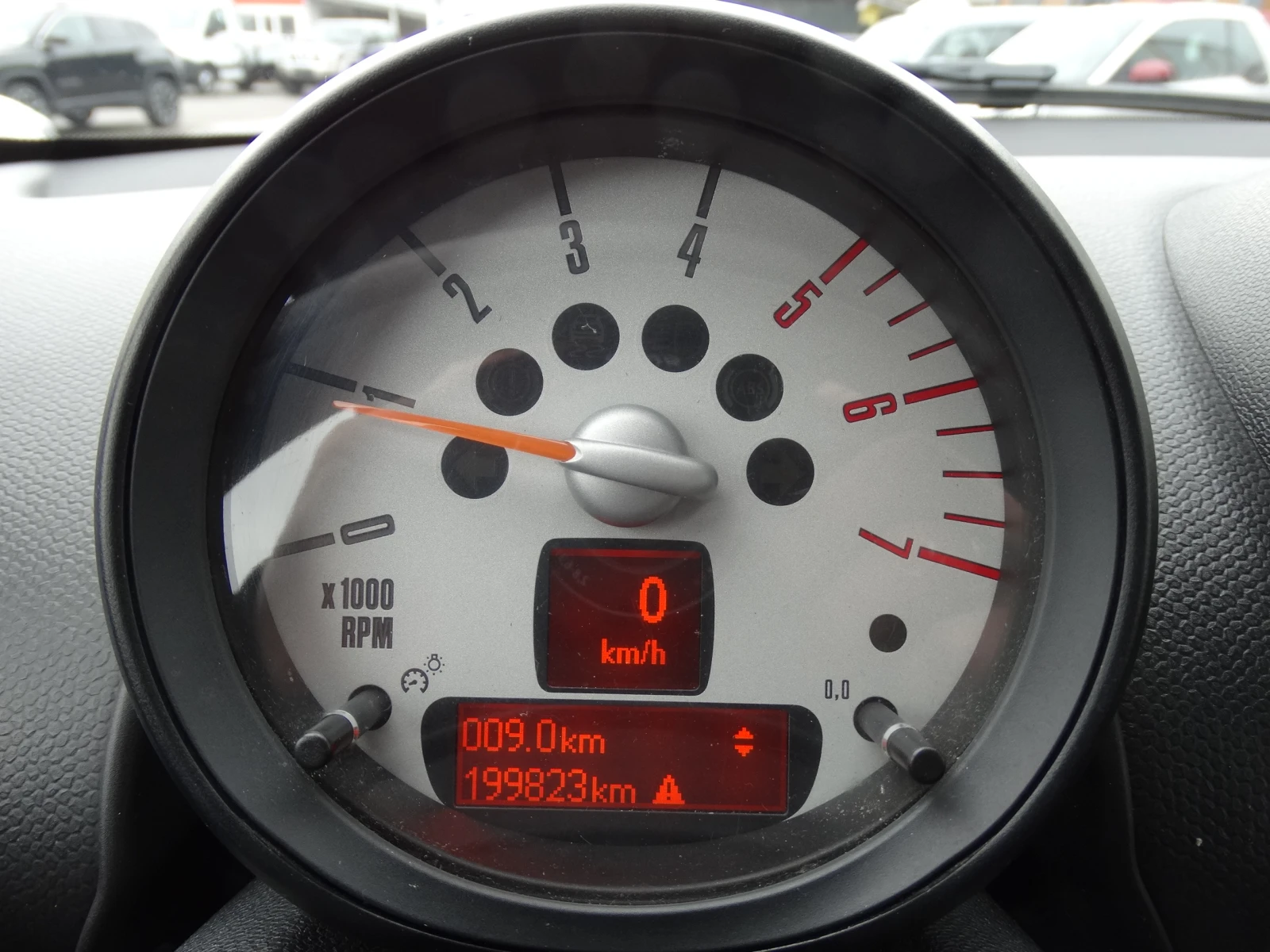 Mini Countryman 4�4 1.6d 112�.�. 6 �������� | Mobile.bg � ����������� 14