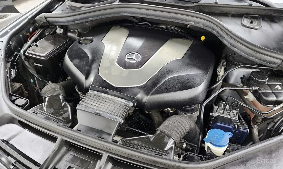 Mercedes-Benz GLE 350 4MATIC* AMG* ПОДГРЕВ* ОБДУХВАНЕ* КАМЕРА* ПАНО, снимка 6 - Автомобили и джипове - 53973601