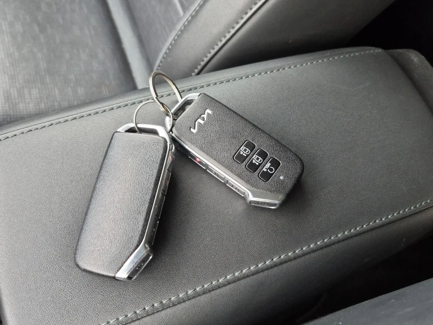 Kia Niro EV LIMITED-4D UTILITY* Обдух* Подгрев* CarPlay* , снимка 9 - Автомобили и джипове - 54189849