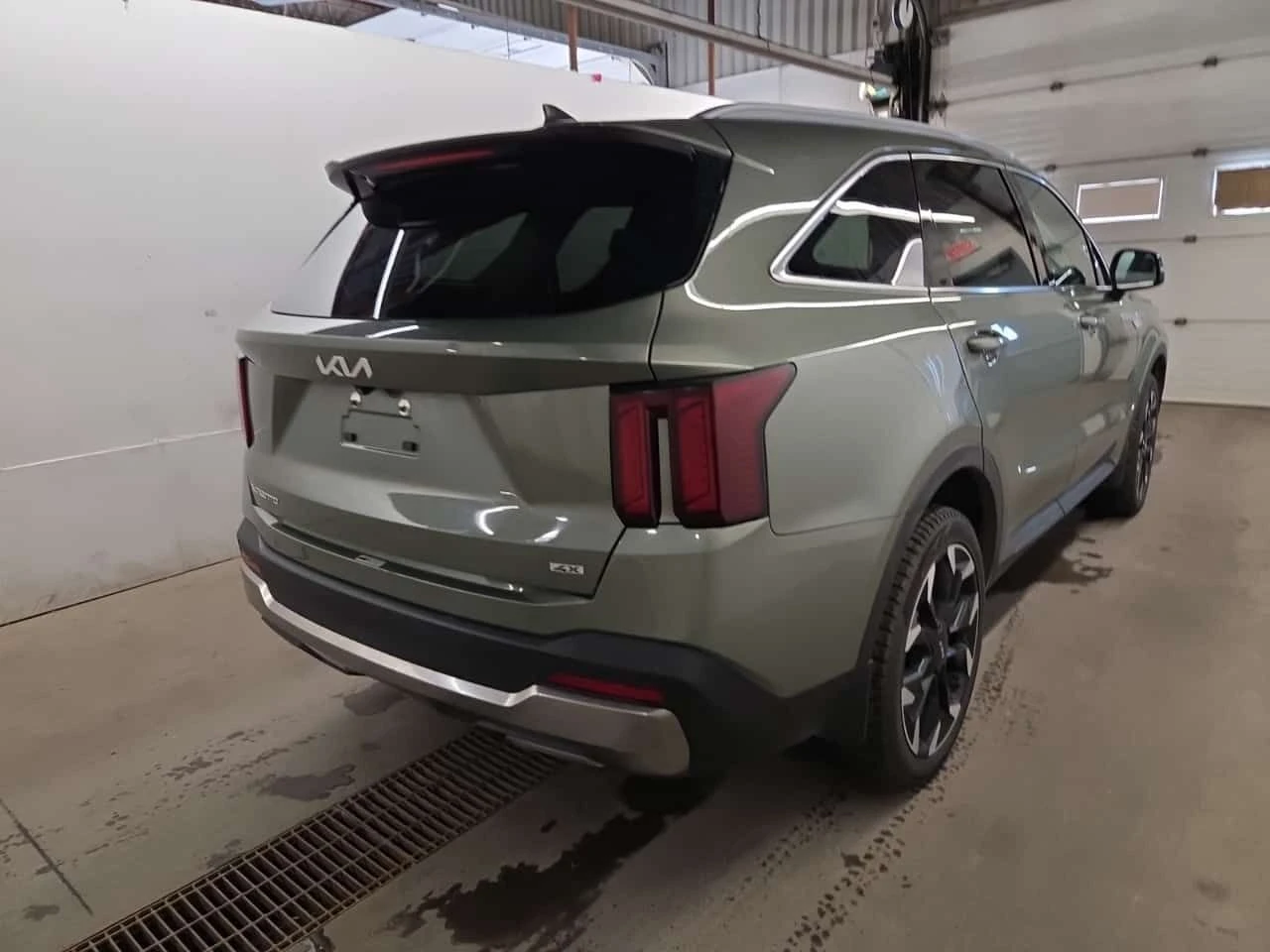 Kia Sorento EX  CARFAX, снимка 3 - Автомобили и джипове - 54650667