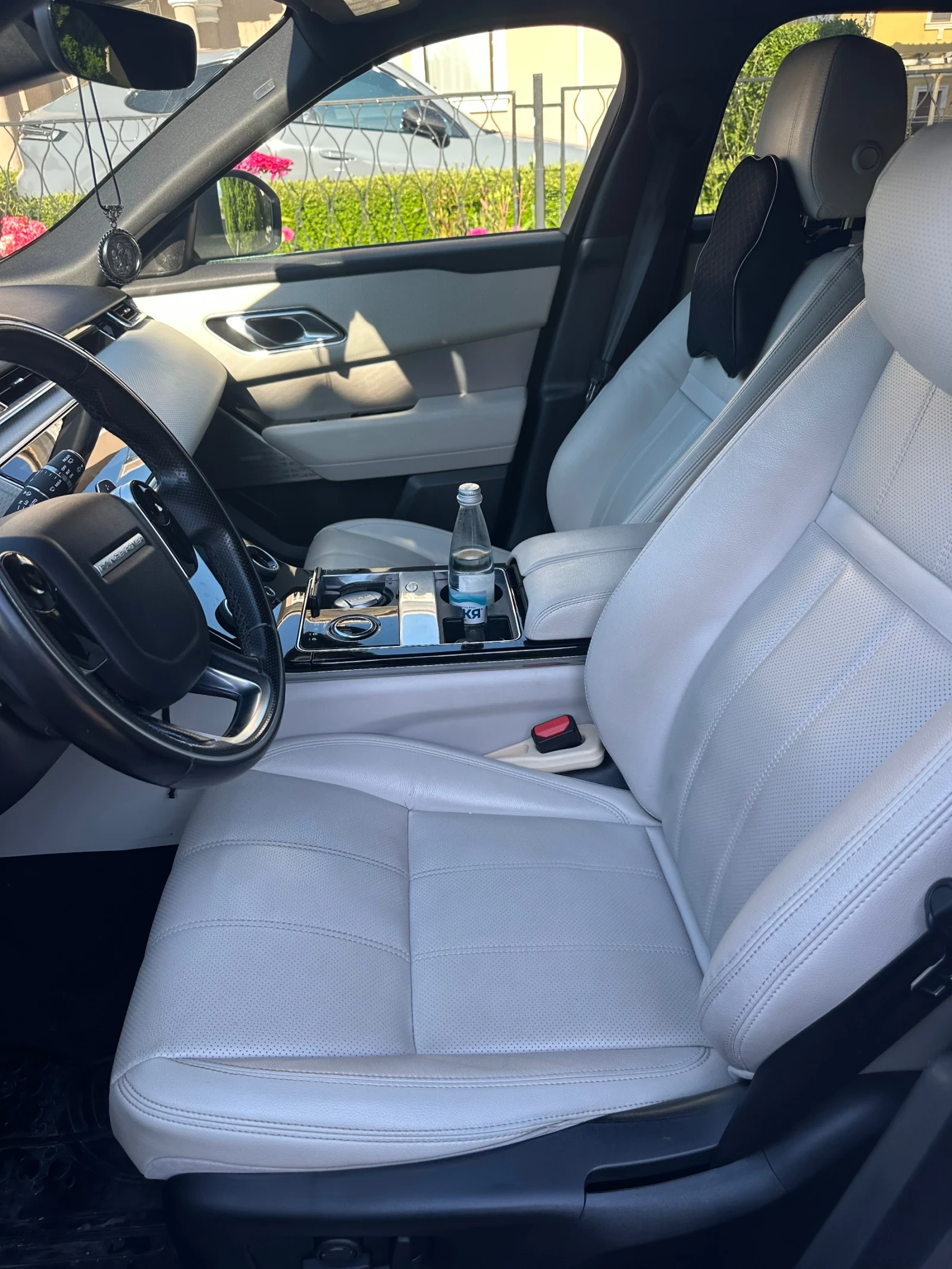Land Rover Range Rover Velar R dinamic мотофое, снимка 9 - Автомобили и джипове - 54873745