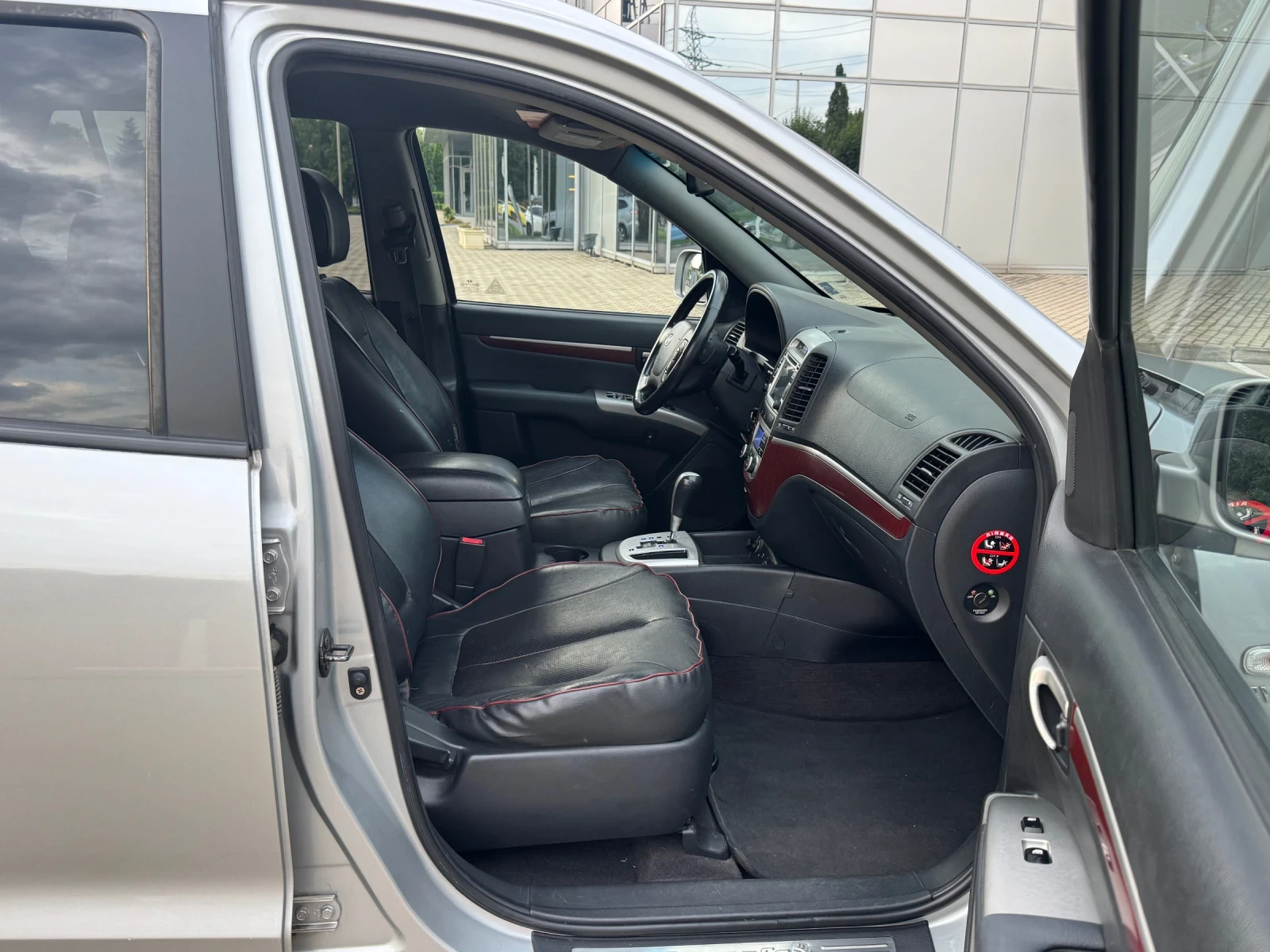 Hyundai Santa fe Автоматик!, снимка 10 - Автомобили и джипове - 55495218