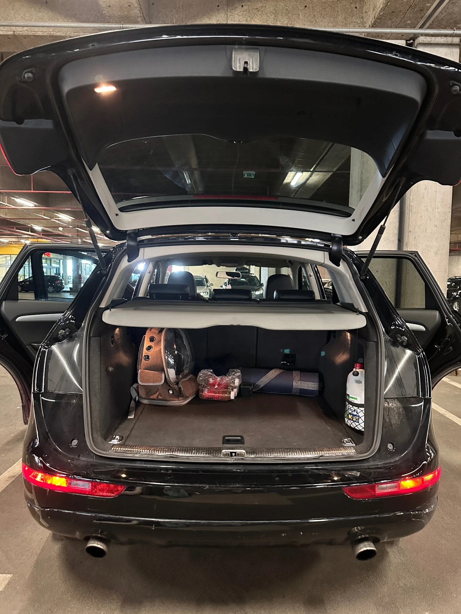 Audi Q5, снимка 8 - Автомобили и джипове - 55564522