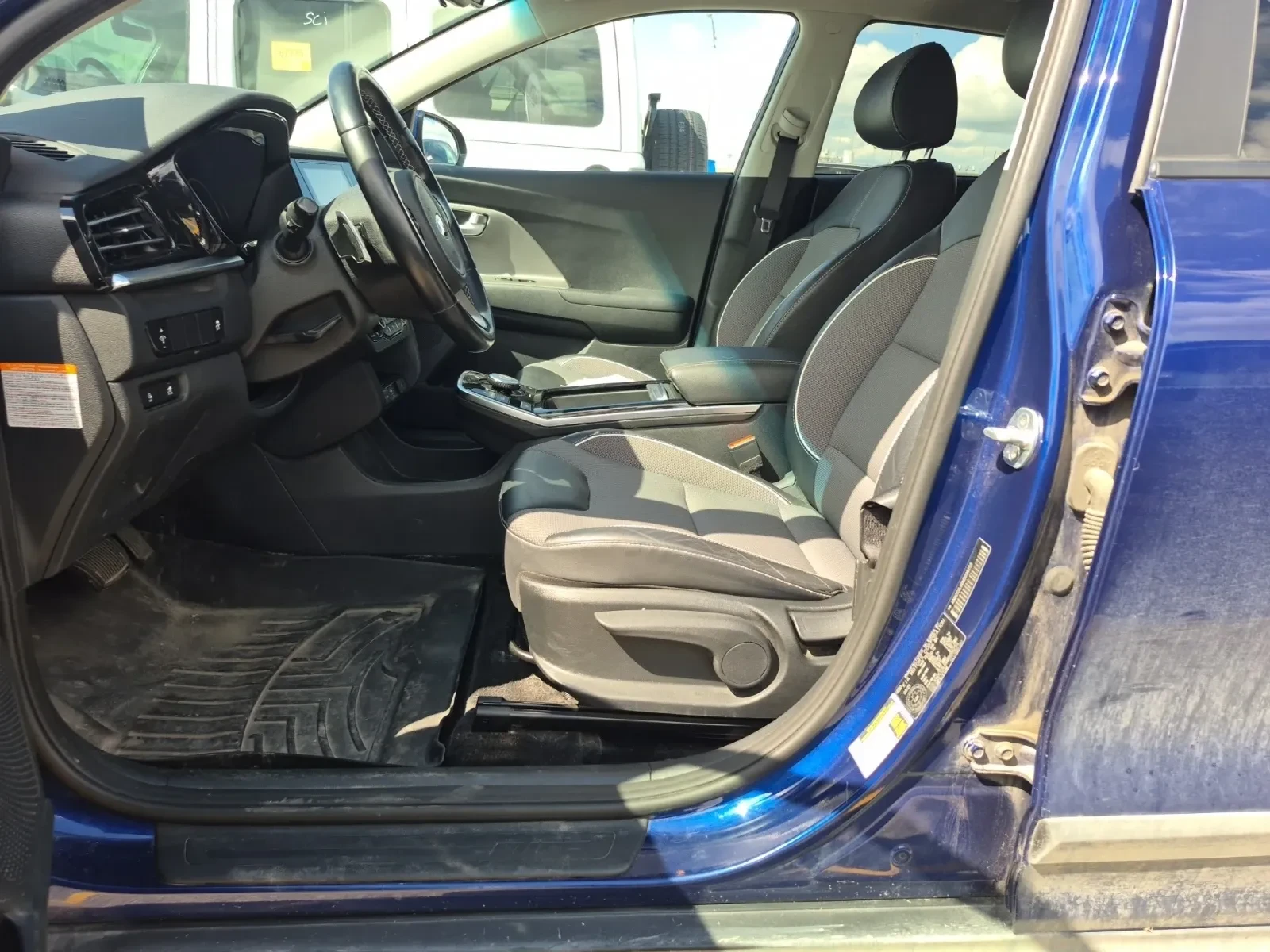 Kia Niro EV EX FWD, снимка 9 - Автомобили и джипове - 55756047