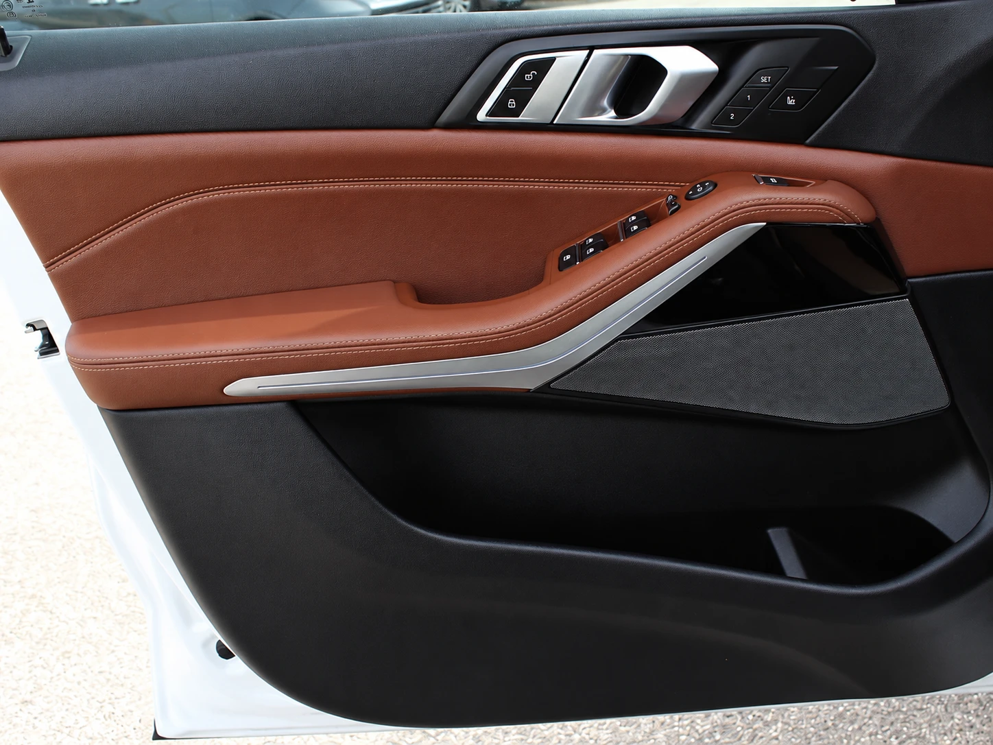 BMW X5 Xdrive 40i M Sport | HEAD-UP* HARMAN/KARDON* ����� | Mobile.bg � ����������� 13