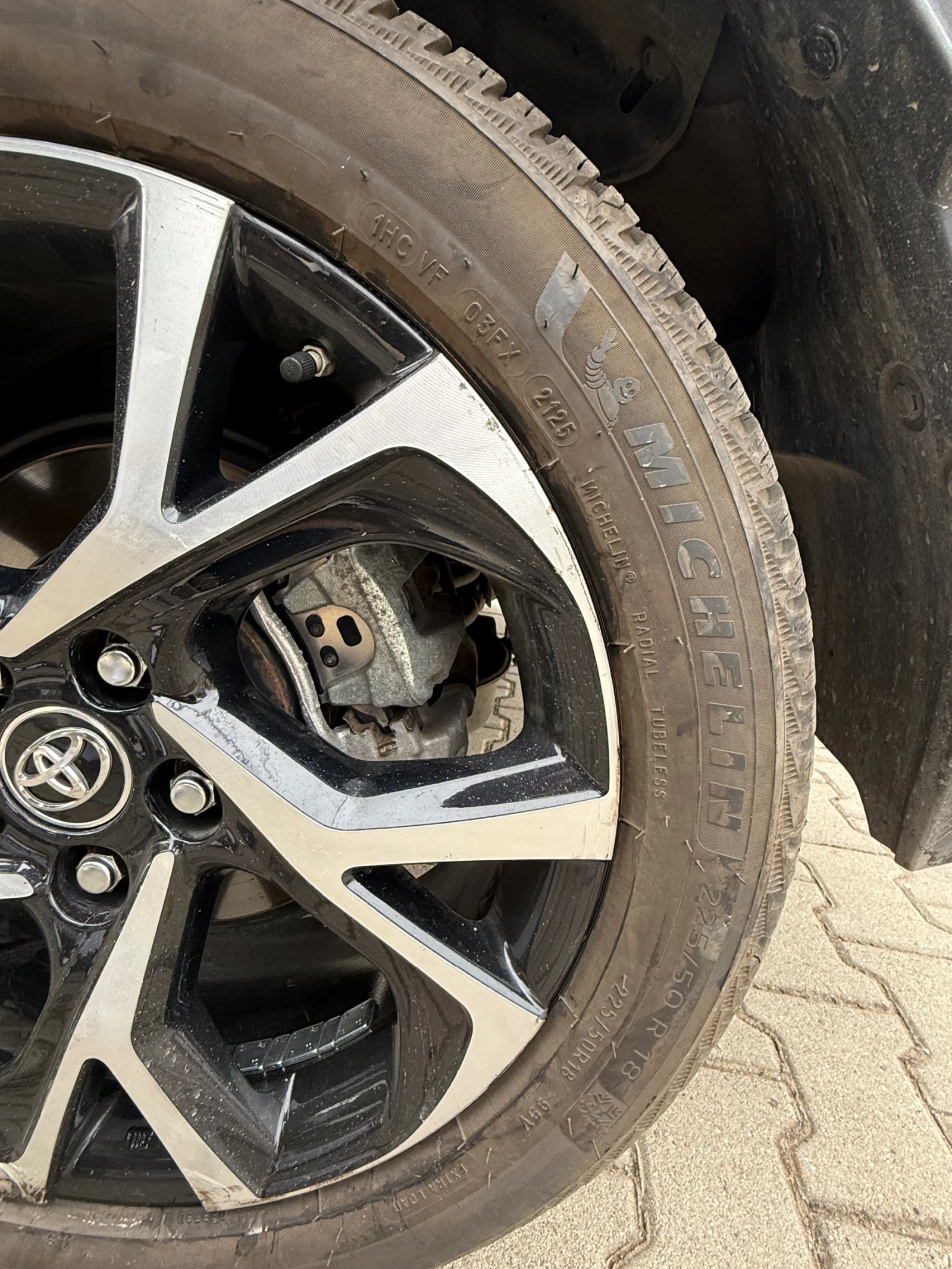 Toyota C-HR, снимка 14 - Автомобили и джипове - 56659540