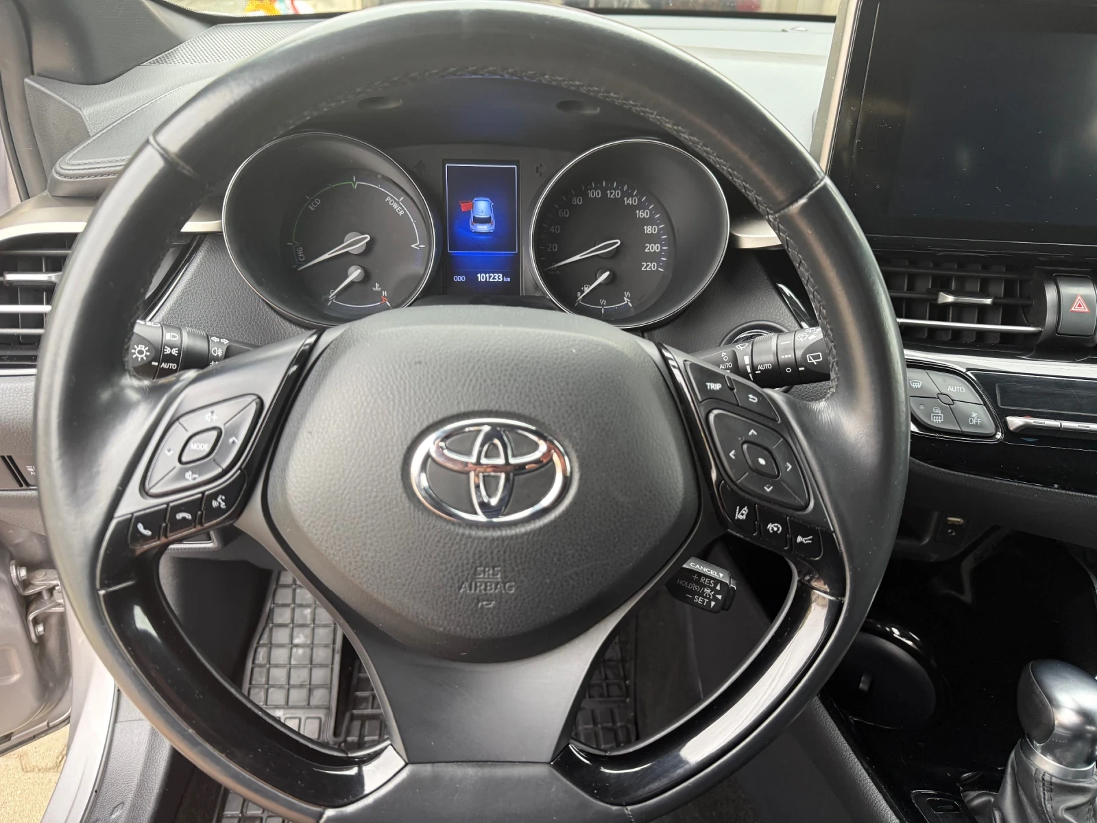 Toyota C-HR, снимка 9 - Автомобили и джипове - 56659540
