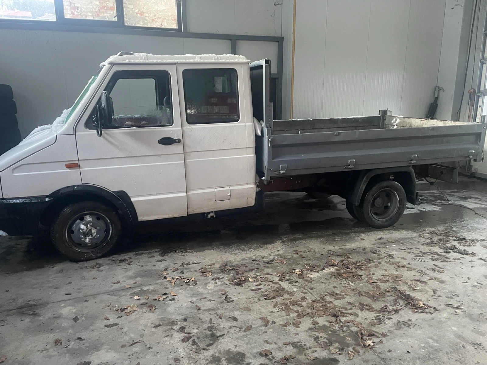 Iveco 3510 2.5TD Самосвал - изображение 2